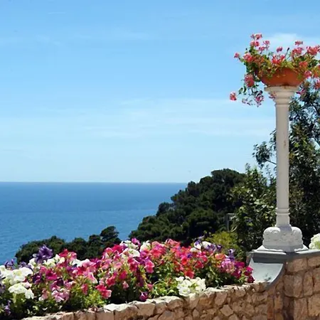 La Floridiana Hotel 4*