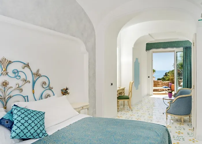 ラ フロリディアーナ 4* カプリ