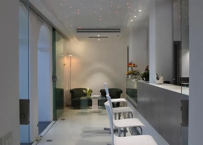 ホテル ラ フロリディアーナ カプリ