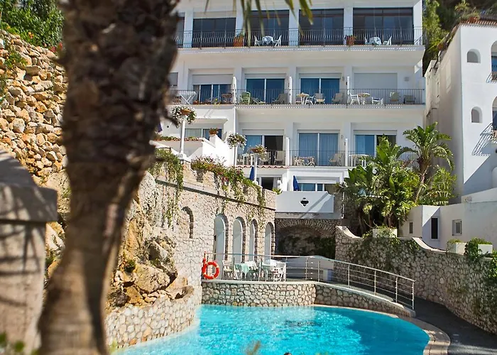 ホテル ラ フロリディアーナ 4*